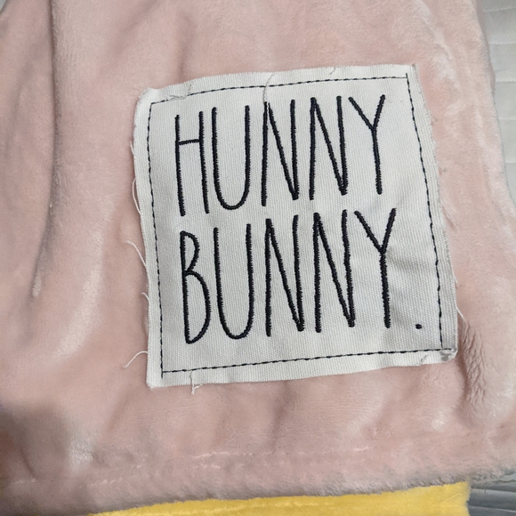 Rae dunn - Picture 3 of 3